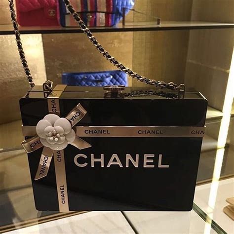 chanel beaute bag 2022|chanel gift with purchase bag.